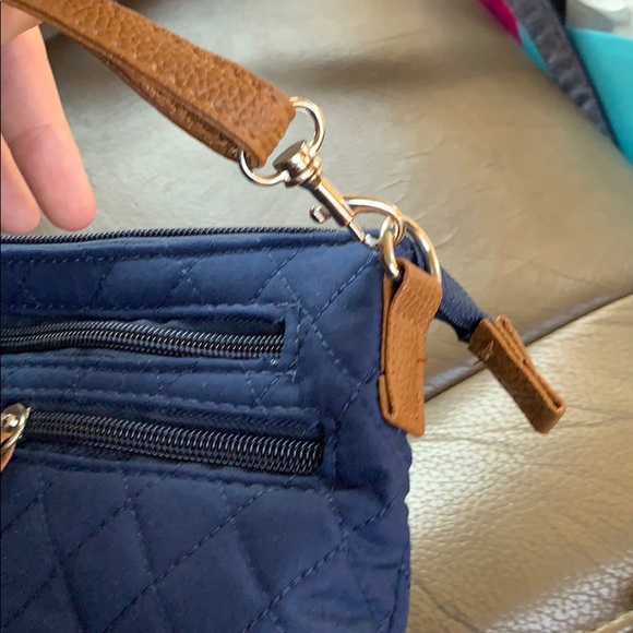 NWT PURSE - Picture 3 of 3